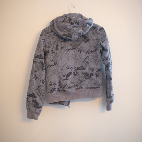 Gray Aritzia TNA Jacket with Black Doodle Drawings - Picture 6 of 7